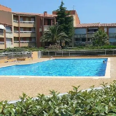 Beau T2 Lavandou + Piscine Wifi Apartment